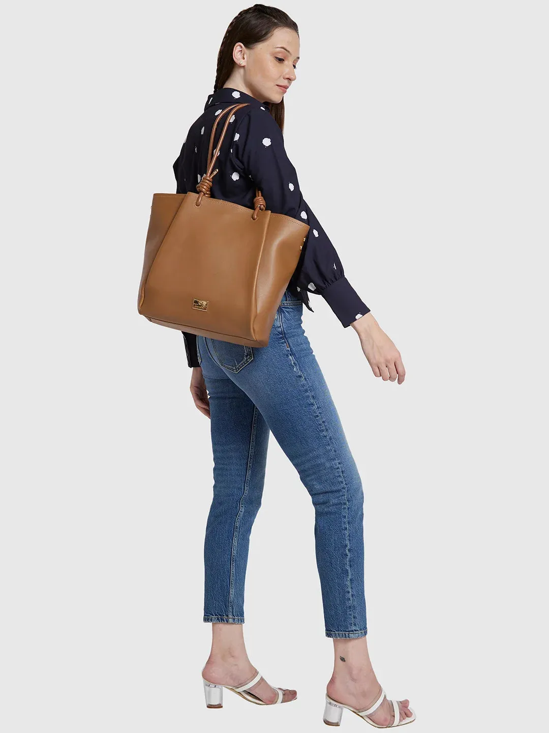 Caprese Keera Tote Large Taupe