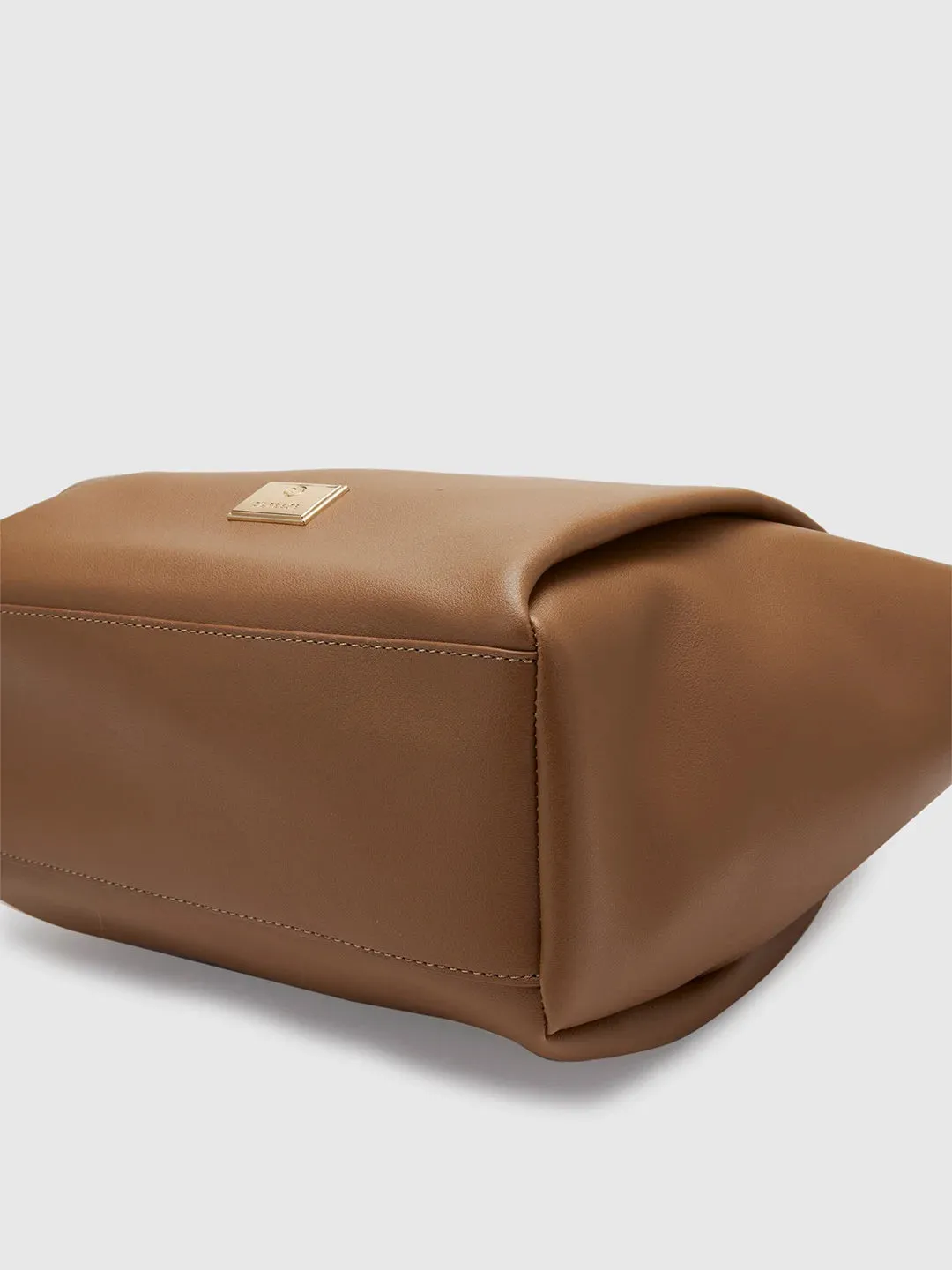Caprese Keera Tote Large Taupe
