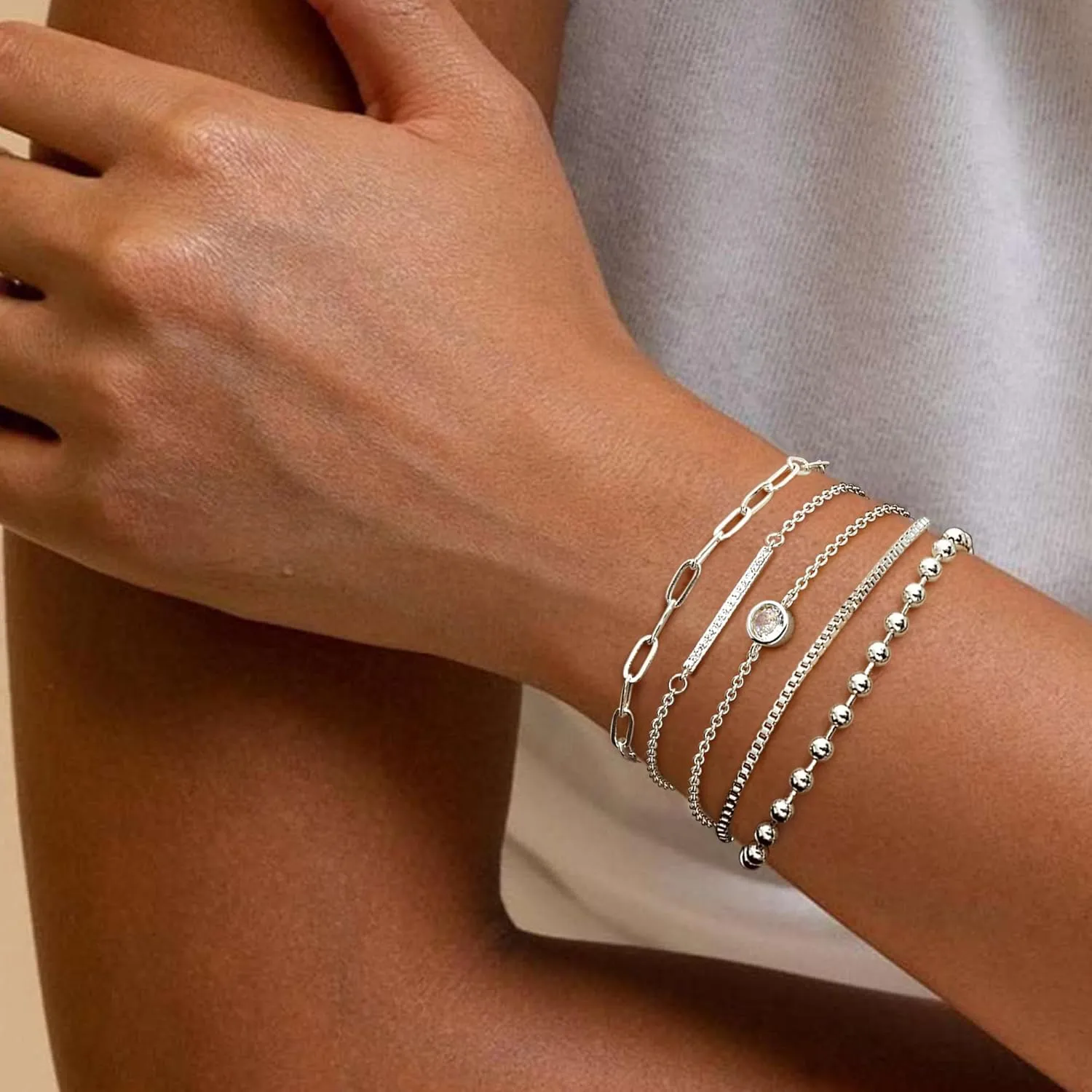 Dochais Gold Bracelets for Women Trendy 14k Gold-Plated Stackable Dainty Bracelet Adjustable Charm Paperclip Cuban Link Chain Tarnish Free Gold Jewelry Sets Fashion Accessories Gifts