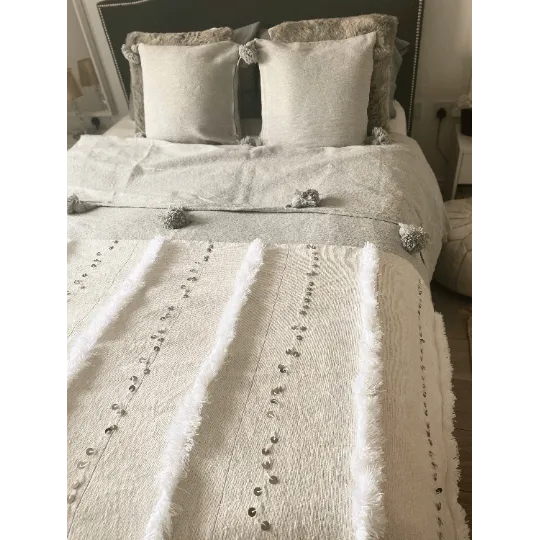 Handira Moroccan Handwoven Bed-End Cover Blanket