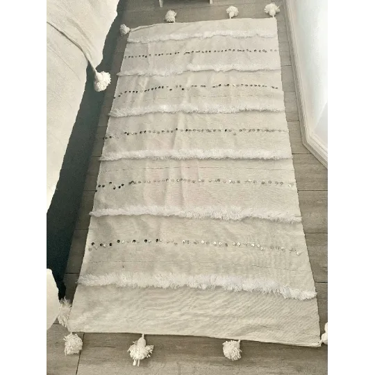 Handira Moroccan Handwoven Bed-End Cover Blanket