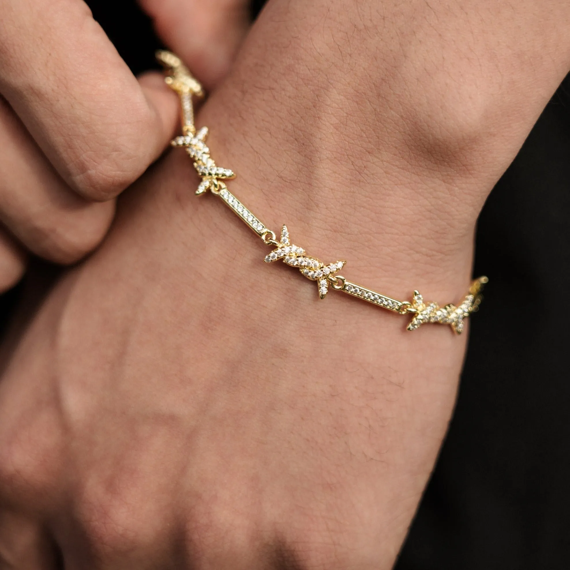 Iced Barbed Wire Bracelet - Gold RG391