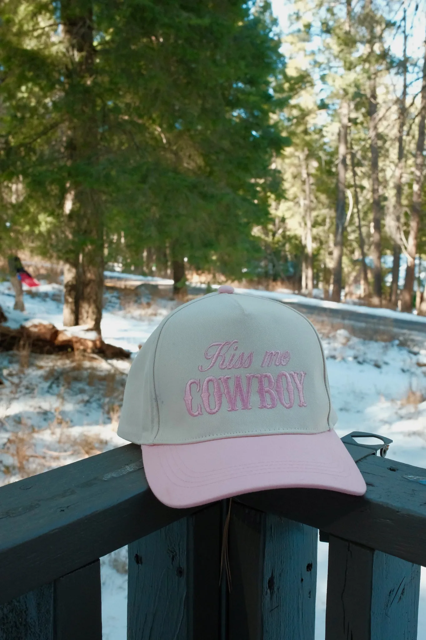Kiss Me Cowboy Hat- Pink
