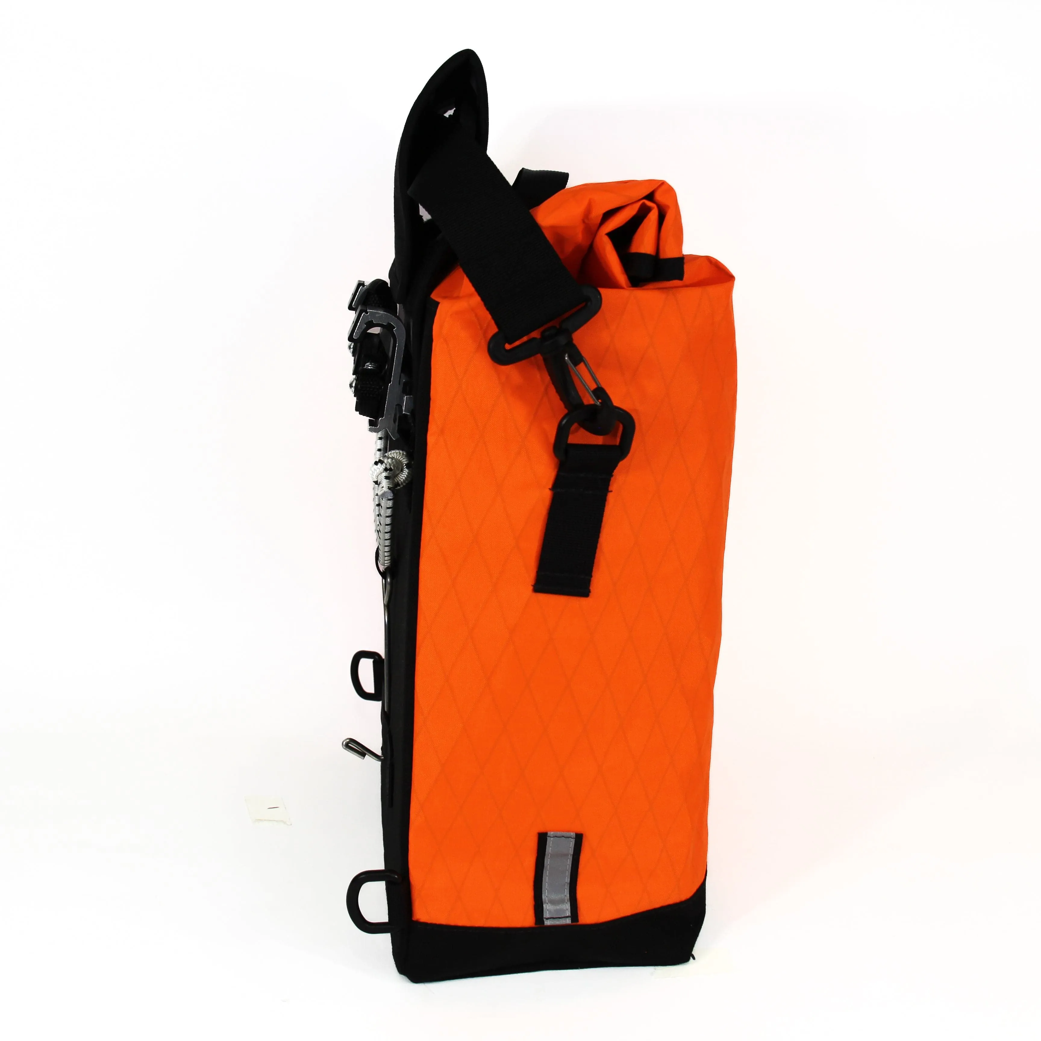 Signature M - Waterproof Urban Pannier