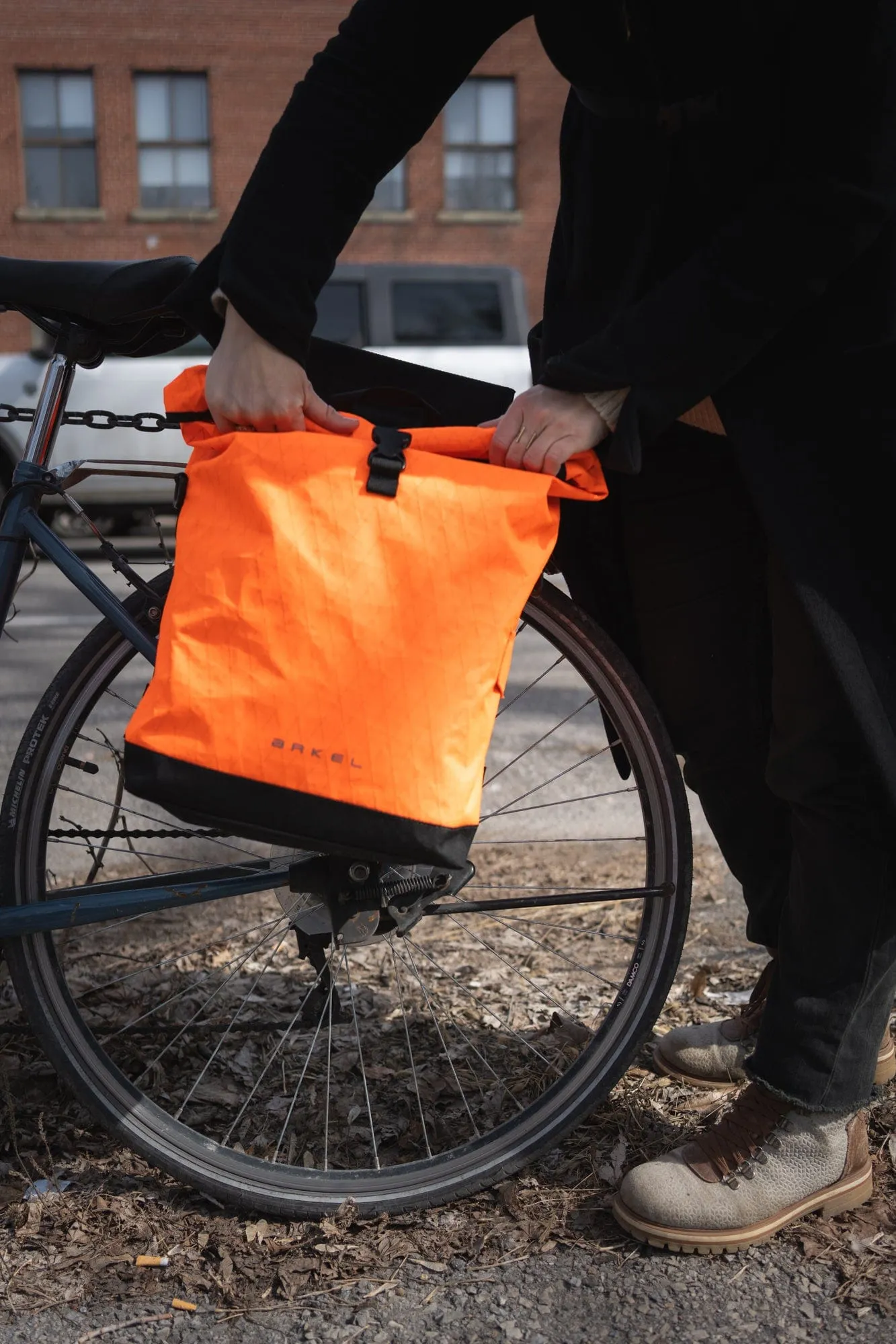 Signature M - Waterproof Urban Pannier